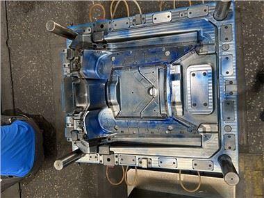 Forreste del motorcykel plastform